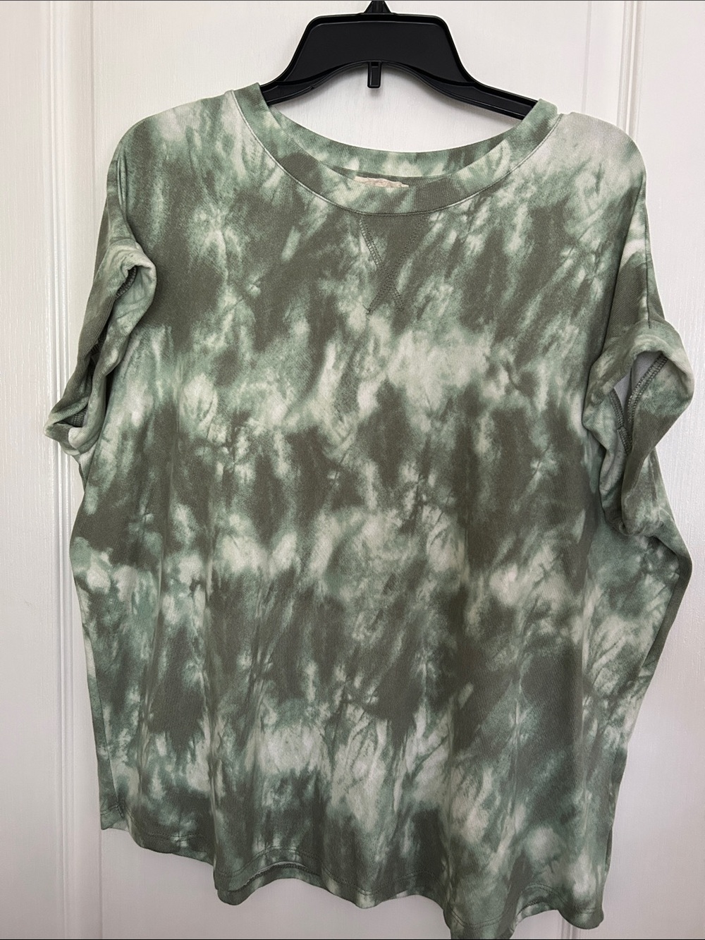 Como Blu Tie-Dye Lightweight Women's Top - Sage Green. XXL PTP 26